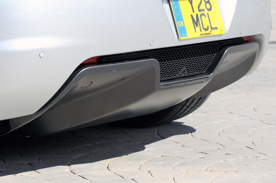  McLaren MP4-12C Spyder 2012 года  (фото 196 из 270)